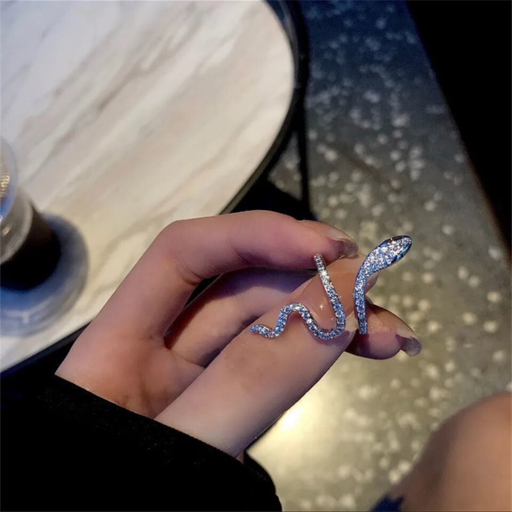Gorgeous Rhinestone Snake Ring - Picture 2 of 6